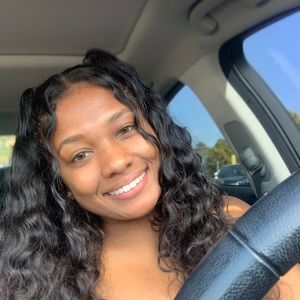 Meet your Posher, Natalia